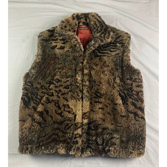 Made In USA Jackets & Blazers - Made In USA Women's Faux Fur Leopard Print Full Zip Vest Brown Sz S Warm Winter